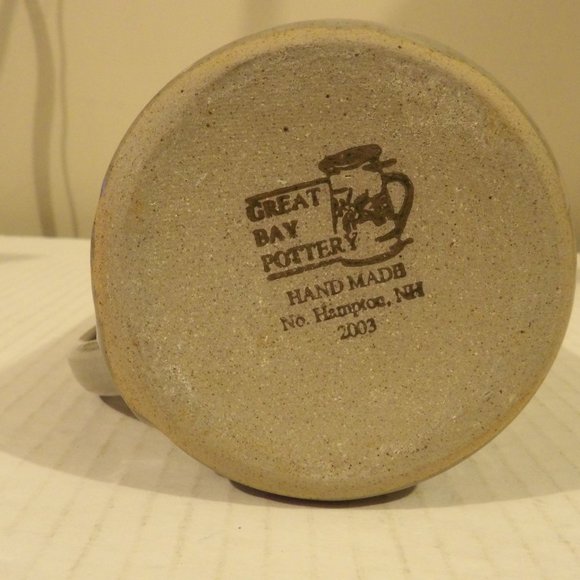 + Great Bay Pottery 4" Blue Green Gray Harvard 14oz. Coffee Mug - Picture 6 of 6